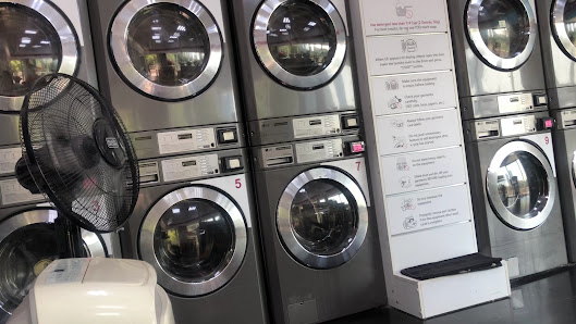 Laundry Lounge - UAE's 1st Self Service Laundry